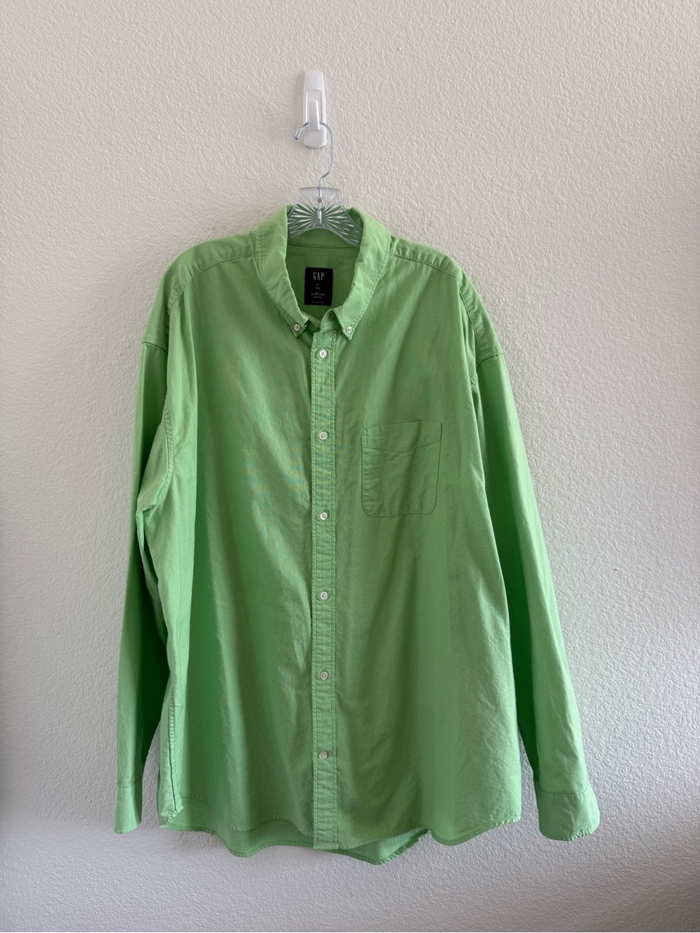 GAP Men's Oxford Big Shirt XL Tall in Julep green